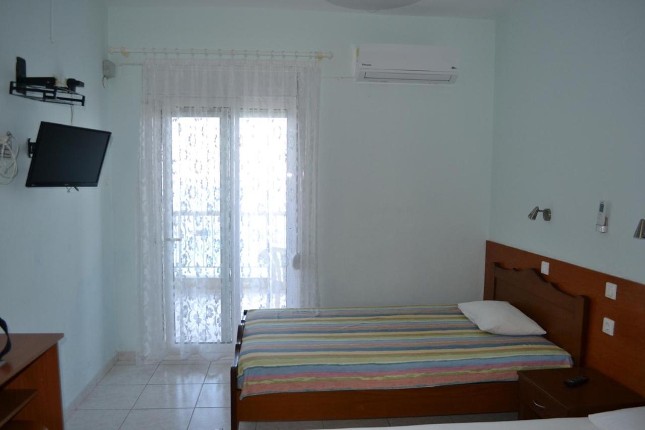 Nikos Rooms Kallithea Kallithea  Buitenkant foto