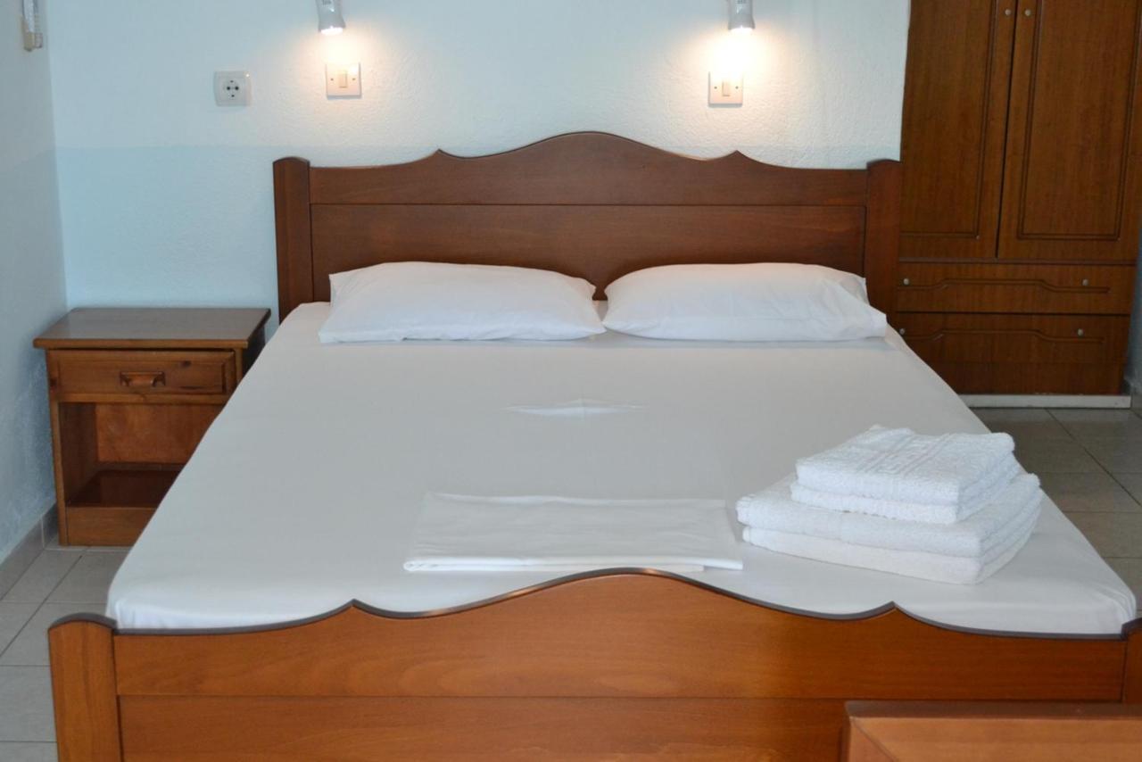 Nikos Rooms Kallithea Kallithea  Buitenkant foto