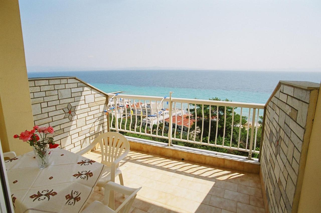 Nikos Rooms Kallithea Kallithea  Buitenkant foto